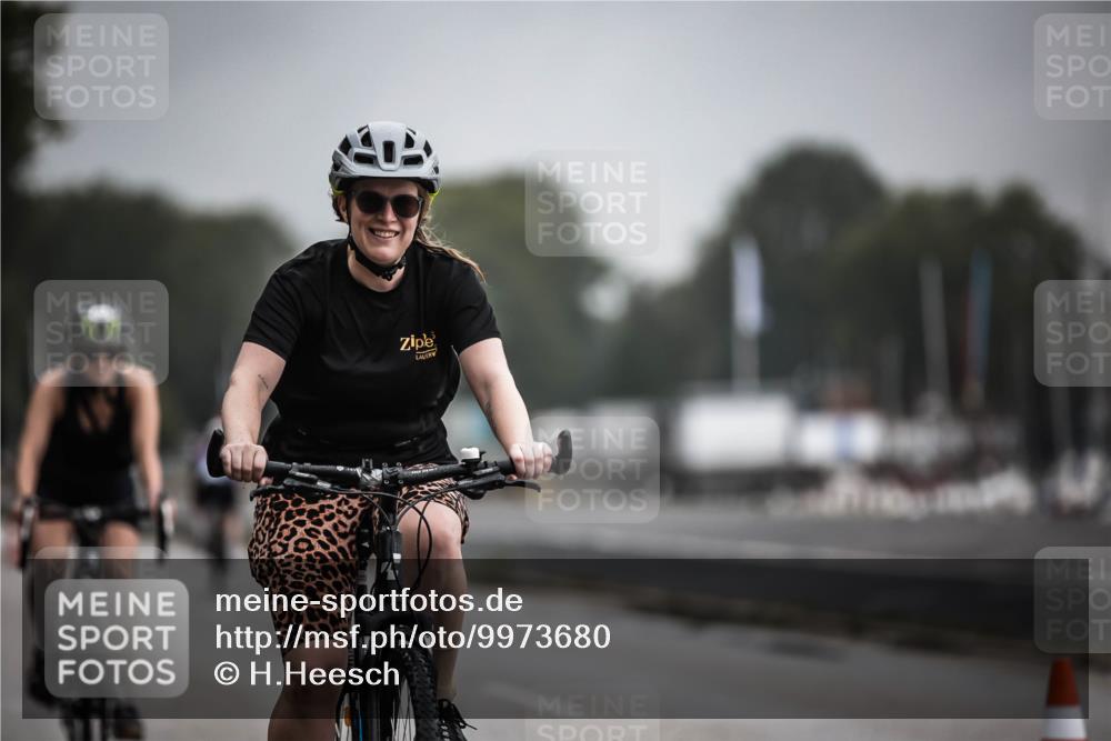 16.08.2026 - KN Förde Triathlon 2026 H.Heesch http://msf.ph/oto/9973680 16.08.2026 10:08:05 Radfahren 128, 132, 216, 219 meine-sportfotos.de