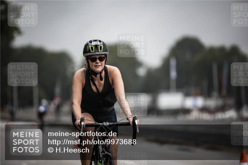 16.08.2026 - KN Förde Triathlon 2026 H.Heesch http://msf.ph/oto/9973688 16.08.2026 10:08:06 Radfahren 112, 128, 132, 216, 219 meine-sportfotos.de