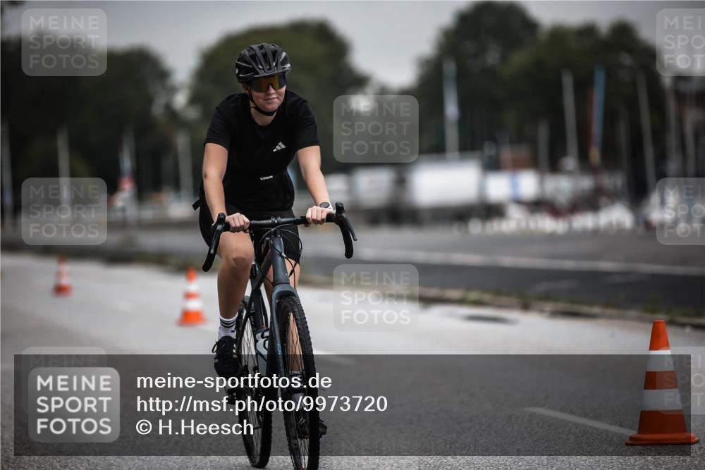 16.08.2026 - KN Förde Triathlon 2026 H.Heesch http://msf.ph/oto/9973720 16.08.2026 10:11:34 Radfahren 252 meine-sportfotos.de