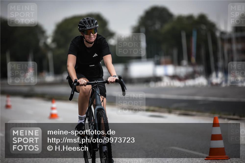 16.08.2026 - KN Förde Triathlon 2026 H.Heesch http://msf.ph/oto/9973723 16.08.2026 10:11:35 Radfahren 252 meine-sportfotos.de