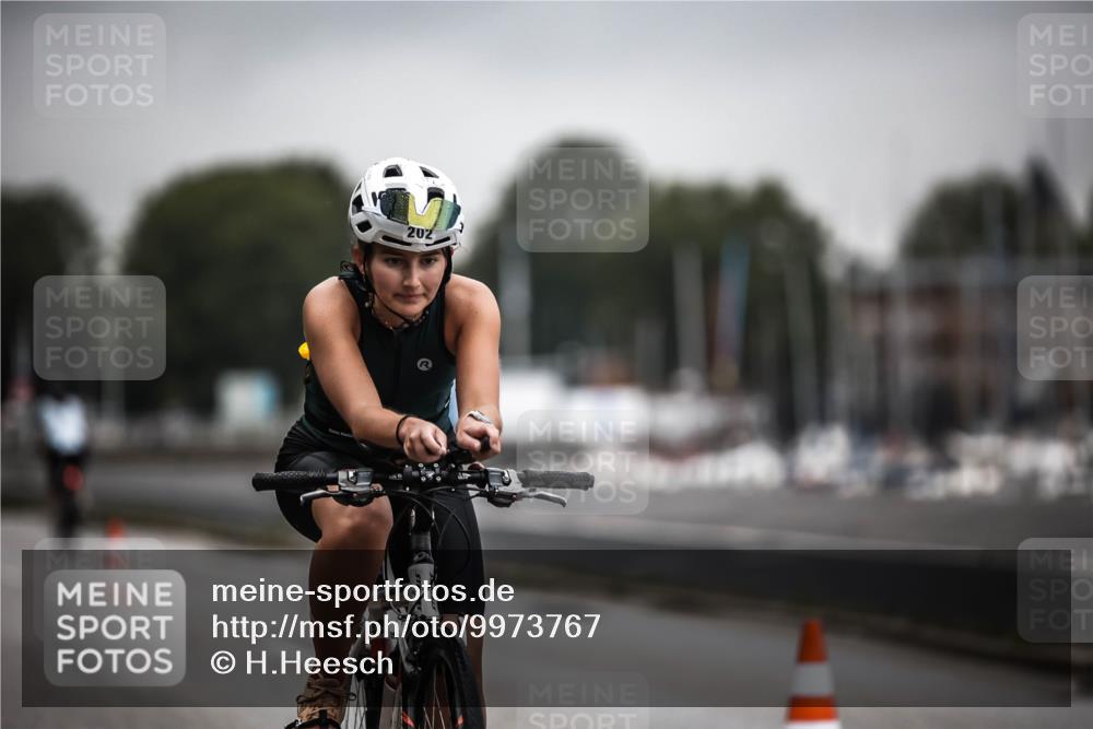 16.08.2026 - KN Förde Triathlon 2026 H.Heesch http://msf.ph/oto/9973767 16.08.2026 10:12:06 Radfahren  meine-sportfotos.de