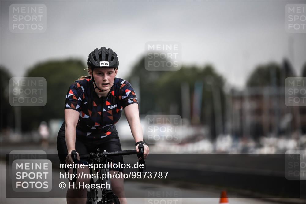 16.08.2026 - KN Förde Triathlon 2026 H.Heesch http://msf.ph/oto/9973787 16.08.2026 10:12:13 Radfahren  meine-sportfotos.de
