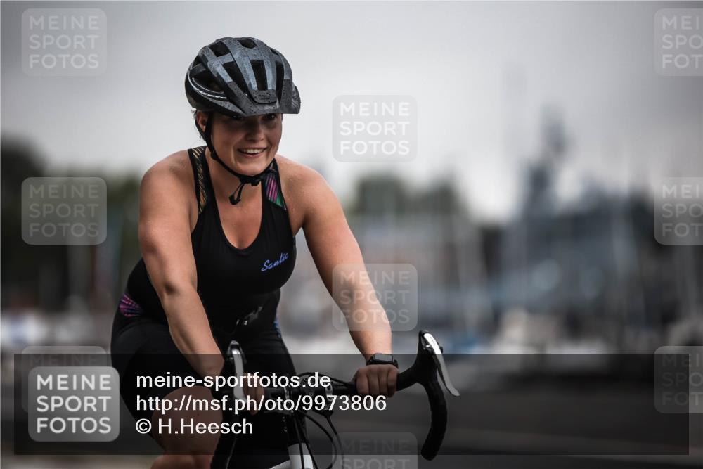 16.08.2026 - KN Förde Triathlon 2026 H.Heesch http://msf.ph/oto/9973806 16.08.2026 10:12:27 Radfahren 266 meine-sportfotos.de