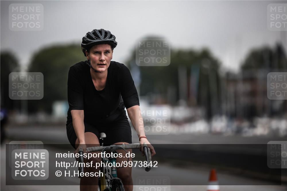 16.08.2026 - KN Förde Triathlon 2026 H.Heesch http://msf.ph/oto/9973842 16.08.2026 10:13:27 Radfahren  meine-sportfotos.de