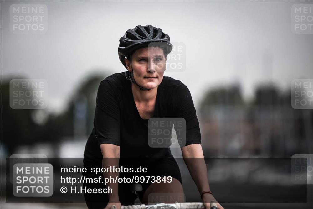 16.08.2026 - KN Förde Triathlon 2026 H.Heesch http://msf.ph/oto/9973849 16.08.2026 10:13:27 Radfahren  meine-sportfotos.de