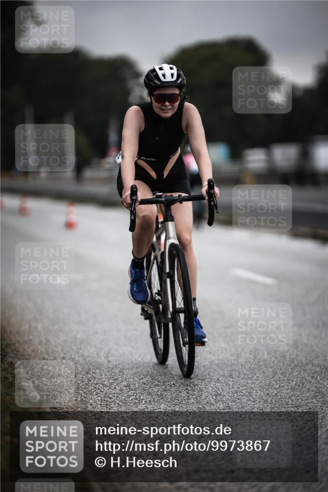 16.08.2026 - KN Förde Triathlon 2026 H.Heesch http://msf.ph/oto/9973867 16.08.2026 10:13:42 Radfahren  meine-sportfotos.de