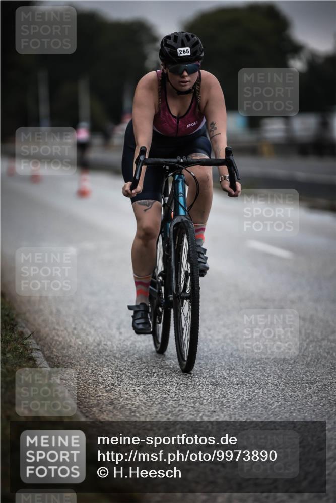 16.08.2026 - KN Förde Triathlon 2026 H.Heesch http://msf.ph/oto/9973890 16.08.2026 10:13:48 Radfahren  meine-sportfotos.de