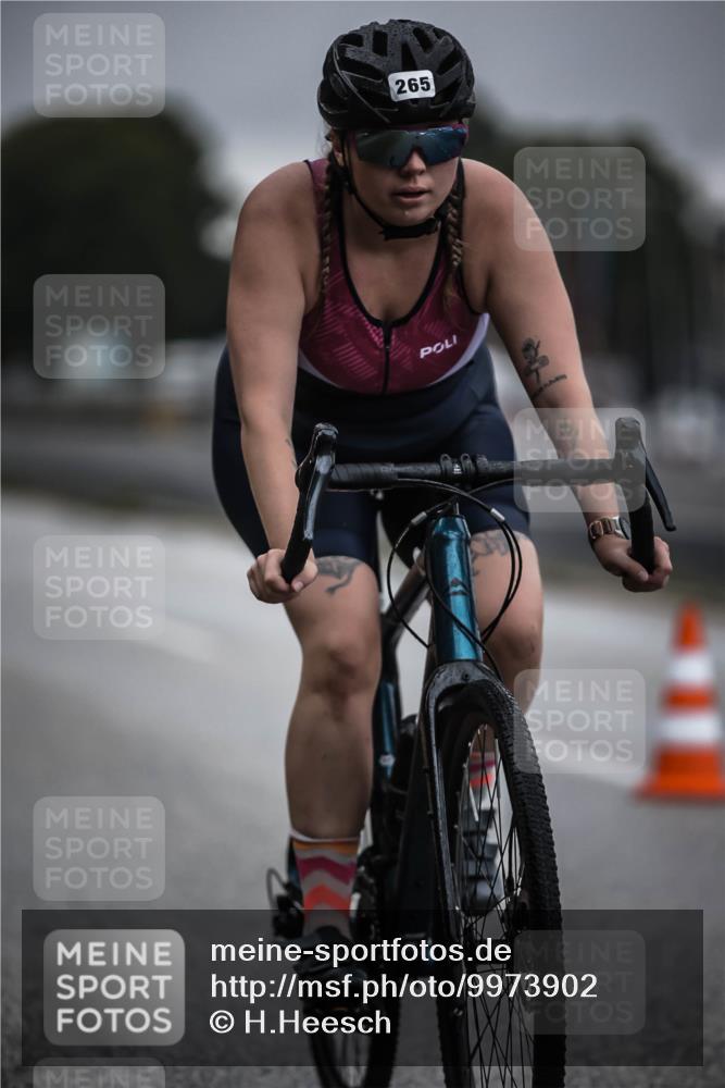 16.08.2026 - KN Förde Triathlon 2026 H.Heesch http://msf.ph/oto/9973902 16.08.2026 10:13:49 Radfahren 227 meine-sportfotos.de