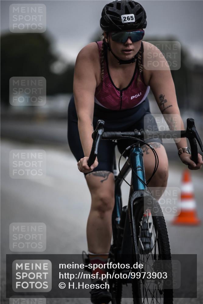 16.08.2026 - KN Förde Triathlon 2026 H.Heesch http://msf.ph/oto/9973903 16.08.2026 10:13:49 Radfahren 227 meine-sportfotos.de