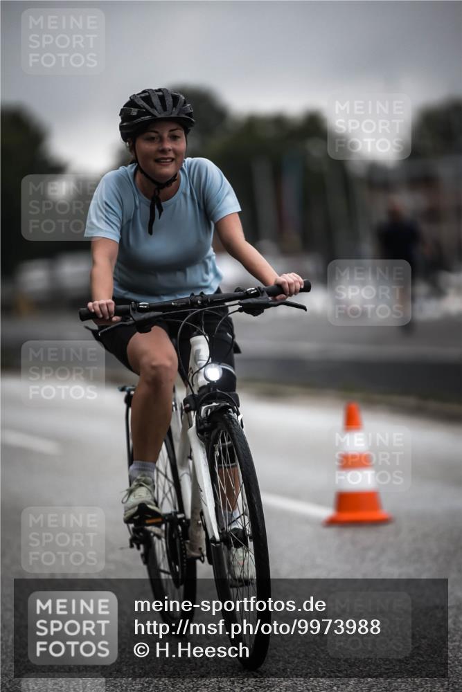 16.08.2026 - KN Förde Triathlon 2026 H.Heesch http://msf.ph/oto/9973988 16.08.2026 10:14:57 Radfahren  meine-sportfotos.de