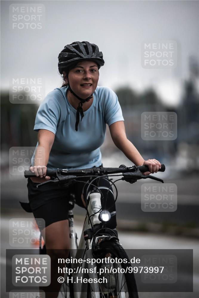16.08.2026 - KN Förde Triathlon 2026 H.Heesch http://msf.ph/oto/9973997 16.08.2026 10:14:57 Radfahren  meine-sportfotos.de