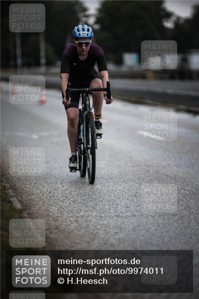 16.08.2026 - KN Förde Triathlon 2026 H.Heesch http://msf.ph/oto/9974011 16.08.2026 10:15:19 Radfahren 253 meine-sportfotos.de