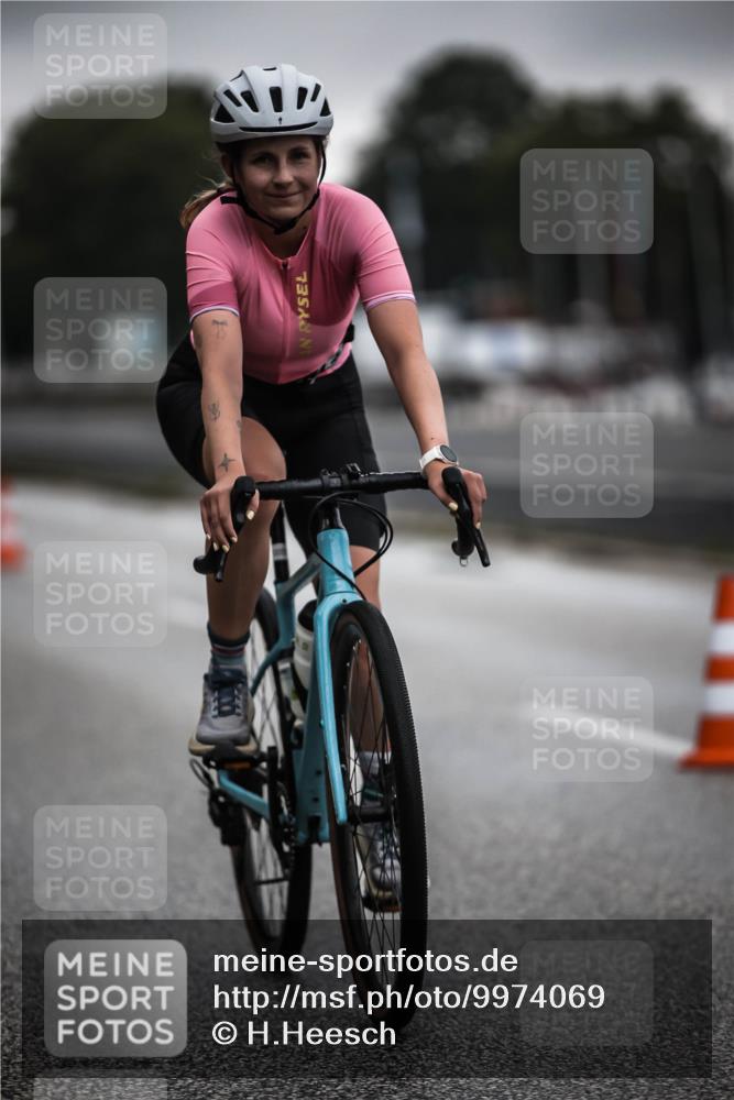 16.08.2026 - KN Förde Triathlon 2026 H.Heesch http://msf.ph/oto/9974069 16.08.2026 10:16:43 Radfahren 259 meine-sportfotos.de