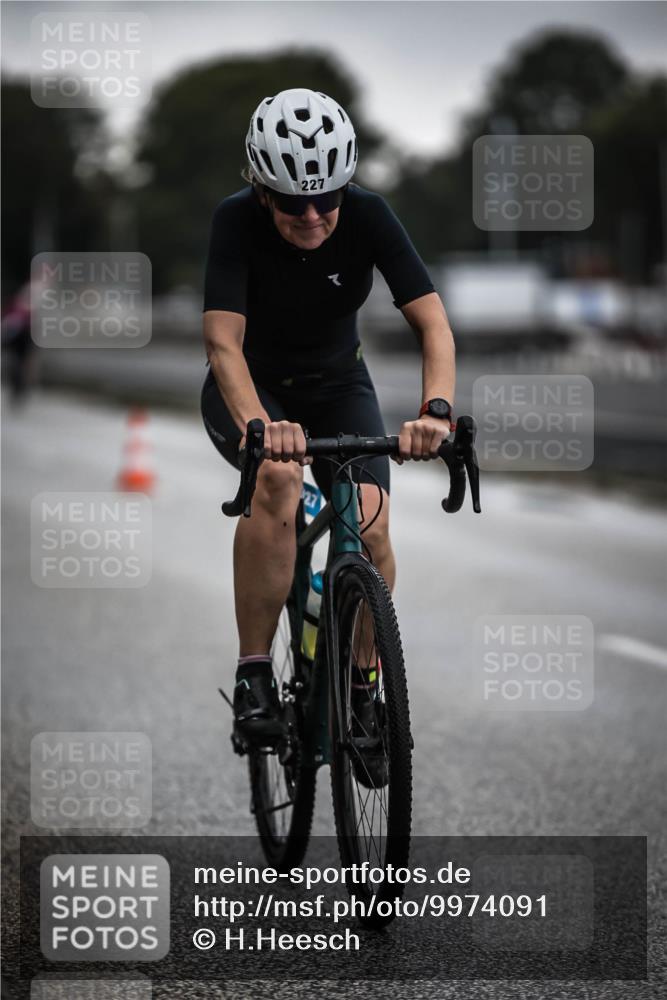 16.08.2026 - KN Förde Triathlon 2026 H.Heesch http://msf.ph/oto/9974091 16.08.2026 10:17:00 Radfahren  meine-sportfotos.de