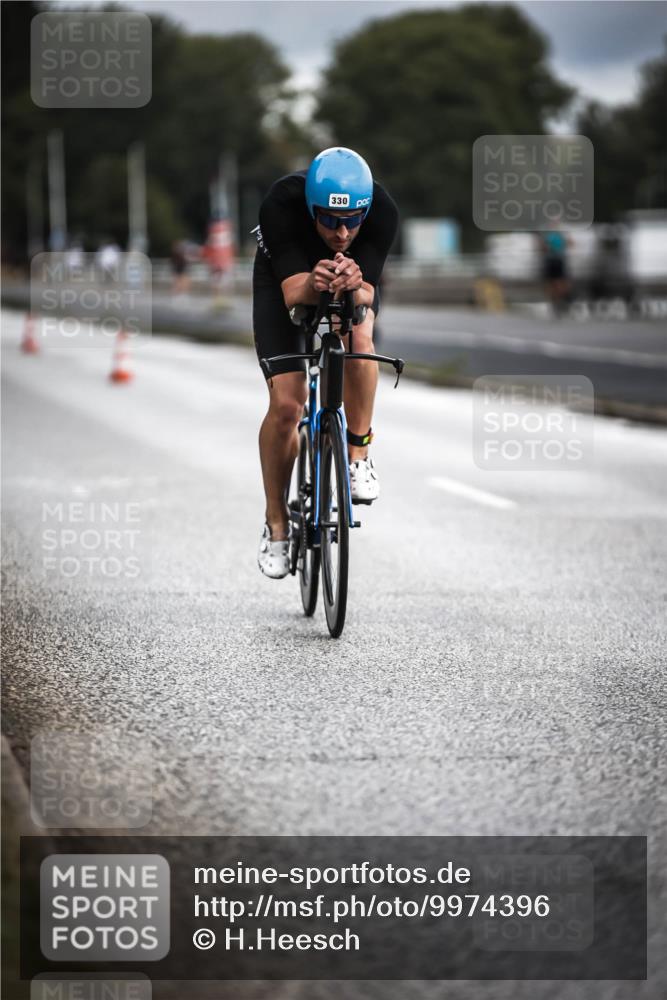 16.08.2026 - KN Förde Triathlon 2026 H.Heesch http://msf.ph/oto/9974396 16.08.2026 11:01:19 Radfahren 330 meine-sportfotos.de