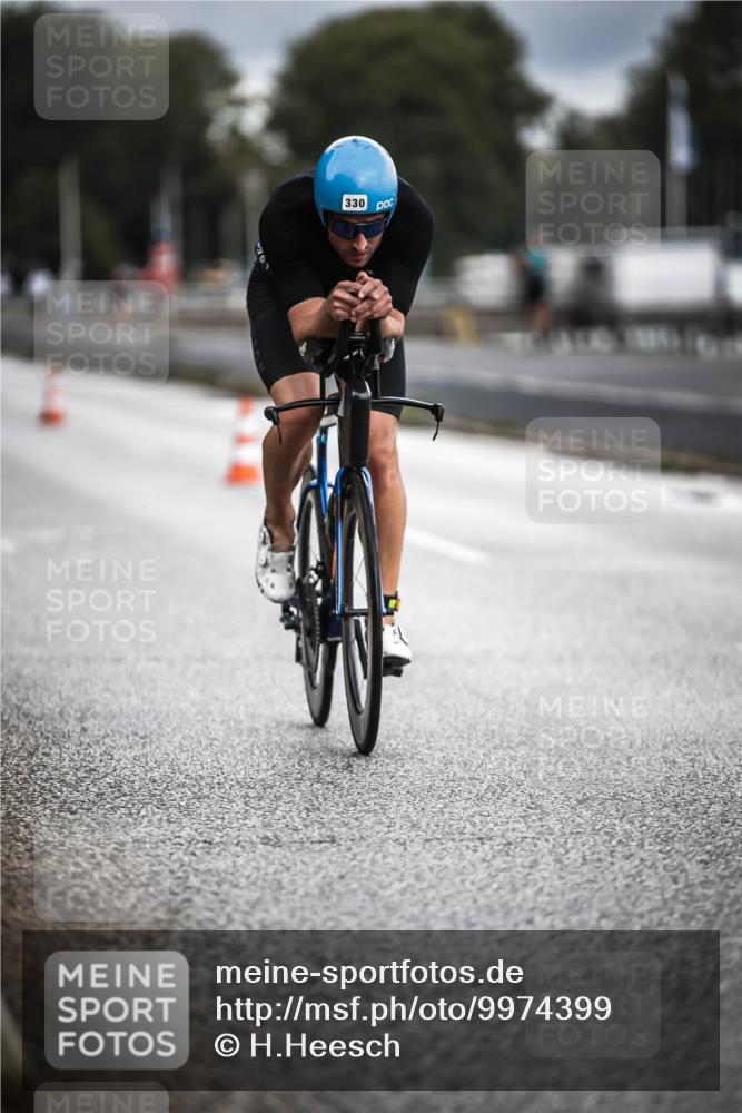 16.08.2026 - KN Förde Triathlon 2026 H.Heesch http://msf.ph/oto/9974399 16.08.2026 11:01:19 Radfahren 330 meine-sportfotos.de
