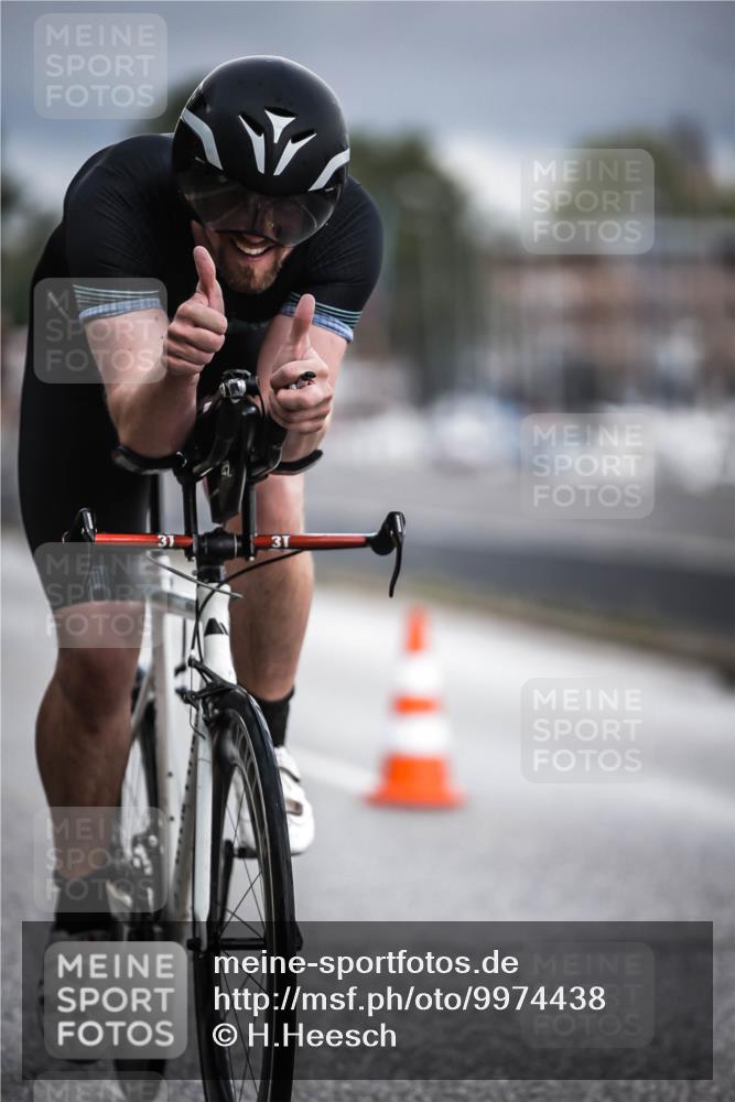 16.08.2026 - KN Förde Triathlon 2026 H.Heesch http://msf.ph/oto/9974438 16.08.2026 11:01:45 Radfahren 305, 310, 311 meine-sportfotos.de