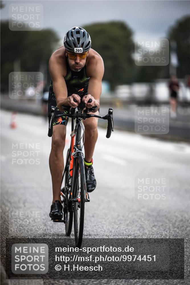 16.08.2026 - KN Förde Triathlon 2026 H.Heesch http://msf.ph/oto/9974451 16.08.2026 11:01:50 Radfahren 305, 309, 313, 318 meine-sportfotos.de