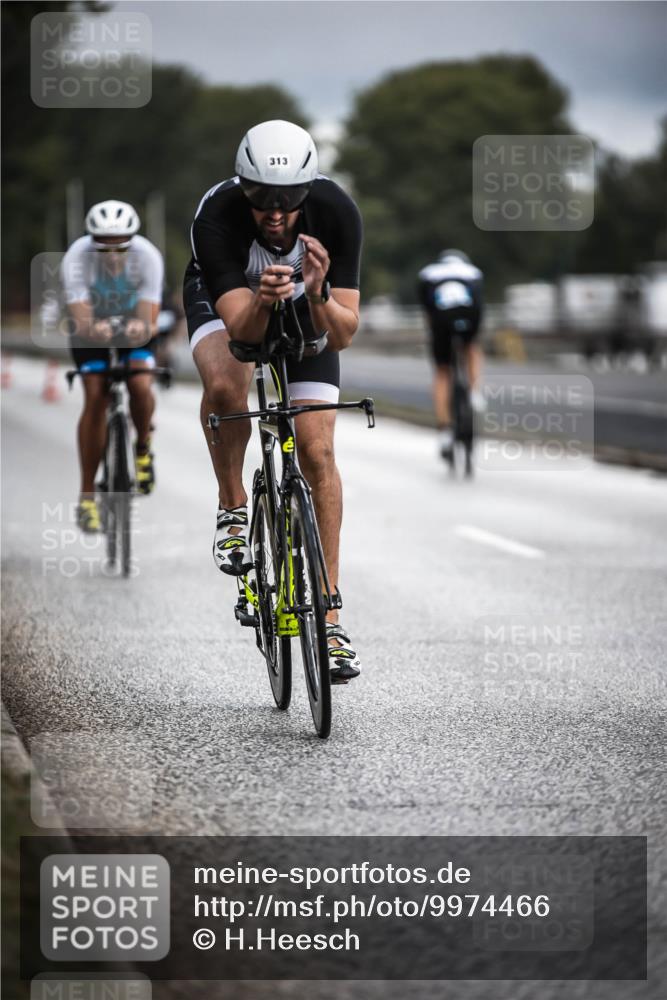 16.08.2026 - KN Förde Triathlon 2026 H.Heesch http://msf.ph/oto/9974466 16.08.2026 11:01:52 Radfahren 305, 309, 313, 318 meine-sportfotos.de