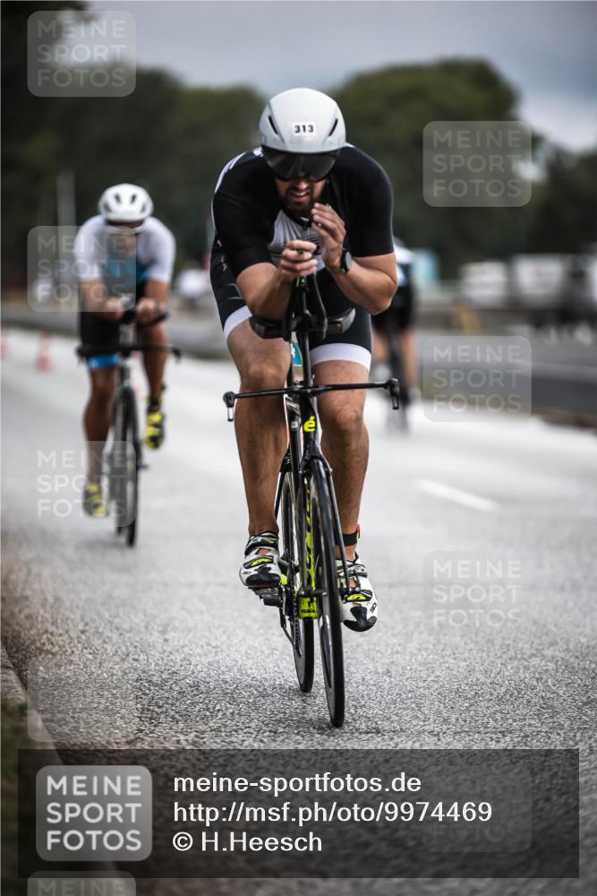 16.08.2026 - KN Förde Triathlon 2026 H.Heesch http://msf.ph/oto/9974469 16.08.2026 11:01:52 Radfahren 305, 309, 313, 318 meine-sportfotos.de