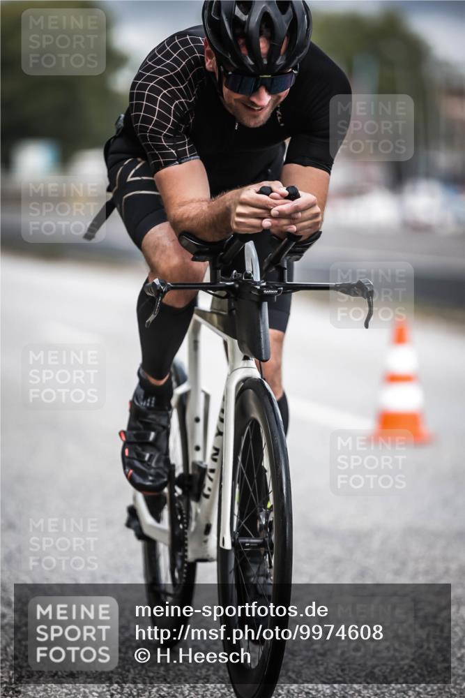 16.08.2026 - KN Förde Triathlon 2026 H.Heesch http://msf.ph/oto/9974608 16.08.2026 11:03:27 Radfahren 323 meine-sportfotos.de
