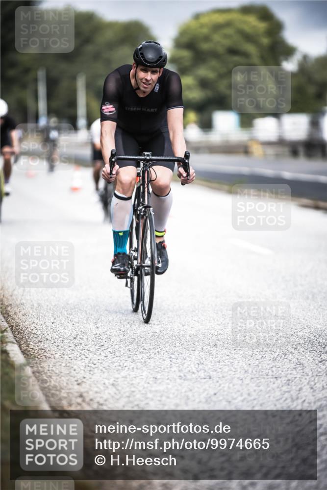 16.08.2026 - KN Förde Triathlon 2026 H.Heesch http://msf.ph/oto/9974665 16.08.2026 11:04:16 Radfahren 309, 329, 340 meine-sportfotos.de