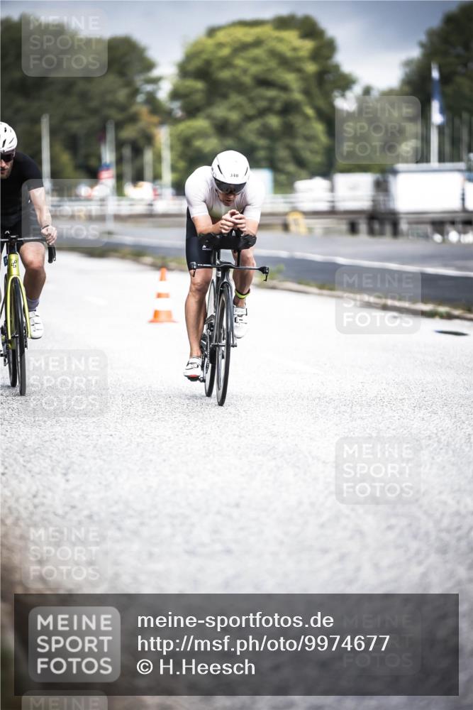 16.08.2026 - KN Förde Triathlon 2026 H.Heesch http://msf.ph/oto/9974677 16.08.2026 11:04:17 Radfahren 309, 329, 340 meine-sportfotos.de