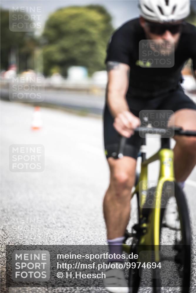 16.08.2026 - KN Förde Triathlon 2026 H.Heesch http://msf.ph/oto/9974694 16.08.2026 11:04:19 Radfahren 309, 329, 331, 340 meine-sportfotos.de