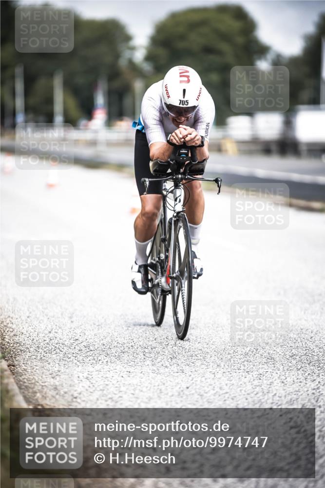 16.08.2026 - KN Förde Triathlon 2026 H.Heesch http://msf.ph/oto/9974747 16.08.2026 11:04:51 Radfahren 322, 324, 336 meine-sportfotos.de