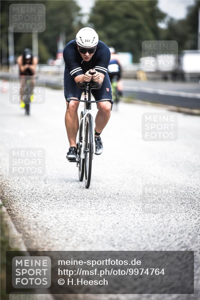 16.08.2026 - KN Förde Triathlon 2026 H.Heesch http://msf.ph/oto/9974764 16.08.2026 11:05:05 Radfahren 328, 337, 358, 373 meine-sportfotos.de
