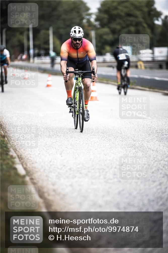 16.08.2026 - KN Förde Triathlon 2026 H.Heesch http://msf.ph/oto/9974874 16.08.2026 11:07:19 Radfahren 302, 304, 306, 322, 328, 345, 348, 356, 371 meine-sportfotos.de