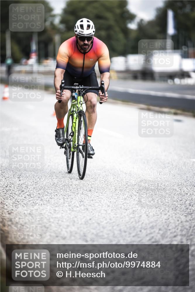 16.08.2026 - KN Förde Triathlon 2026 H.Heesch http://msf.ph/oto/9974884 16.08.2026 11:07:19 Radfahren 302, 304, 306, 322, 328, 345, 348, 356, 371 meine-sportfotos.de