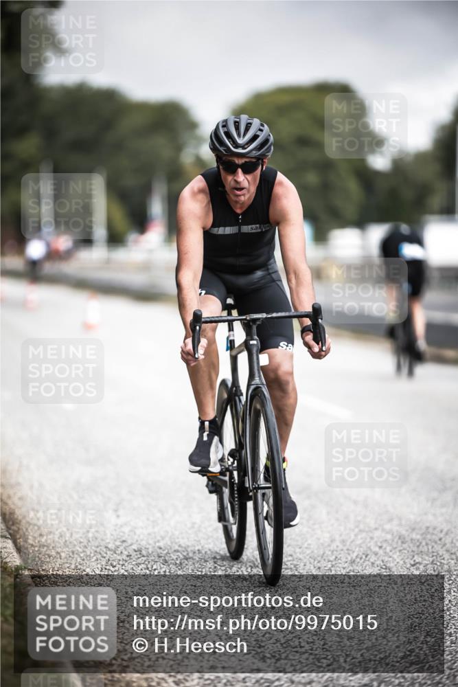 16.08.2026 - KN Förde Triathlon 2026 H.Heesch http://msf.ph/oto/9975015 16.08.2026 11:08:06 Radfahren 301, 307, 359, 804 meine-sportfotos.de