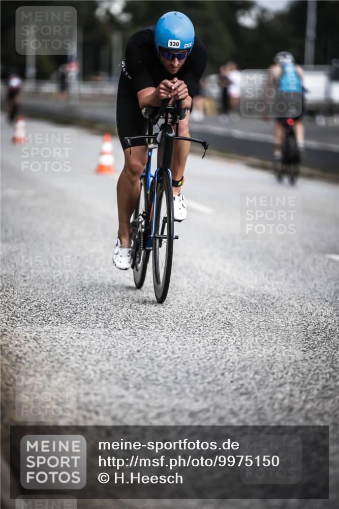 16.08.2026 - KN Förde Triathlon 2026 H.Heesch http://msf.ph/oto/9975150 16.08.2026 11:09:36 Radfahren 305, 330, 377, 389 meine-sportfotos.de