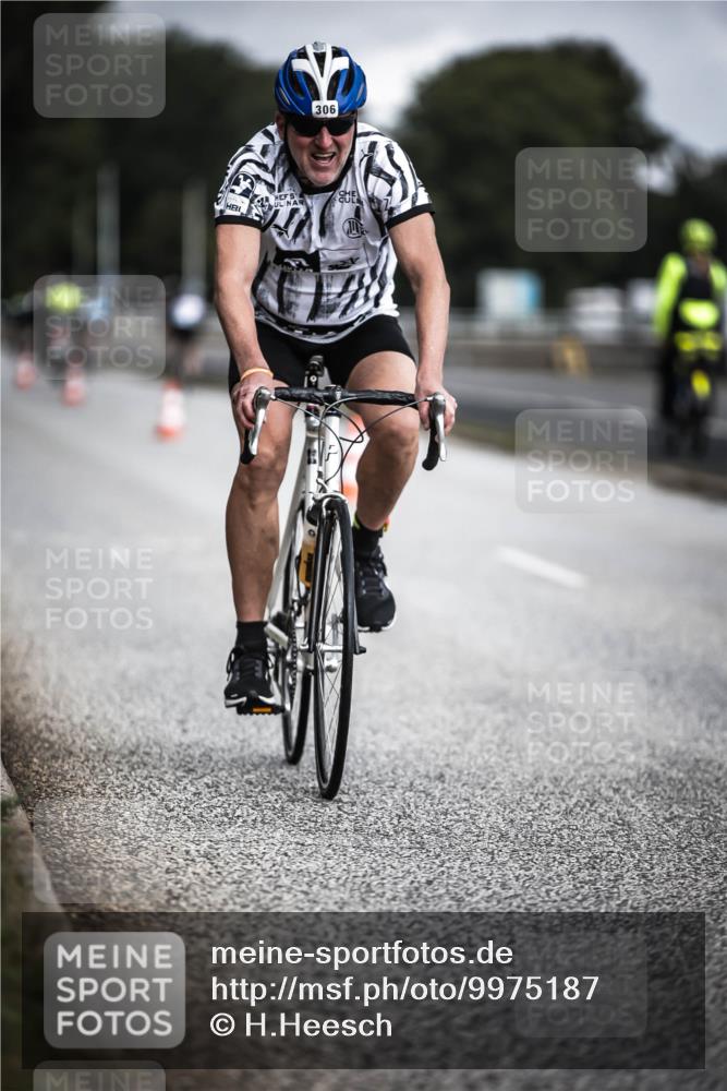 16.08.2026 - KN Förde Triathlon 2026 H.Heesch http://msf.ph/oto/9975187 16.08.2026 11:09:47 Radfahren 306, 312, 364, 371, 388, 392 meine-sportfotos.de