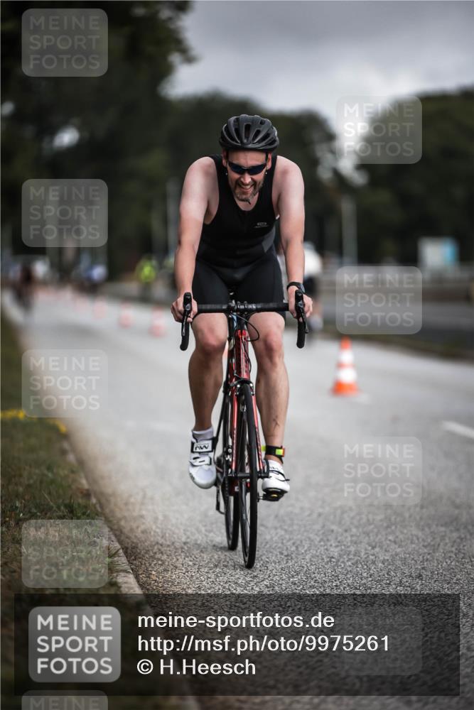 16.08.2026 - KN Förde Triathlon 2026 H.Heesch http://msf.ph/oto/9975261 16.08.2026 11:10:19 Radfahren 382 meine-sportfotos.de
