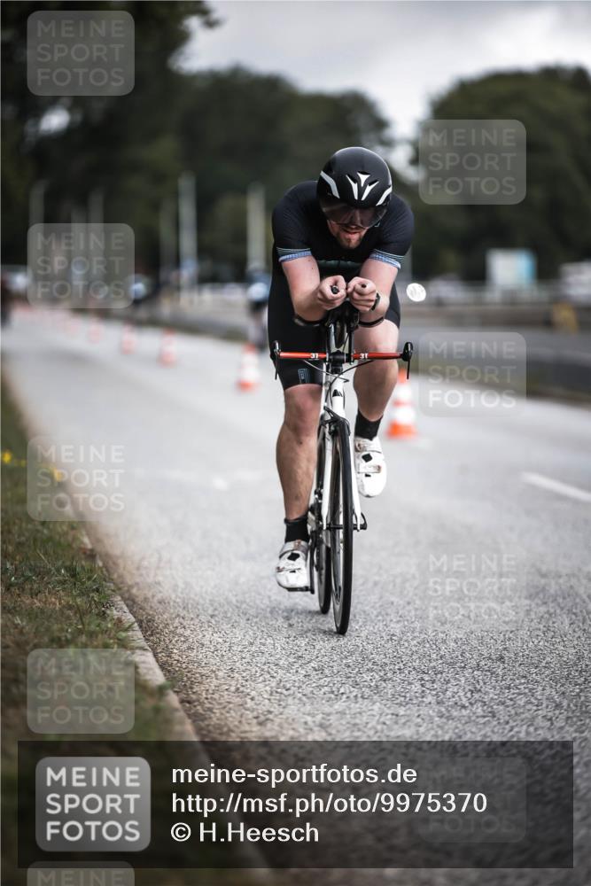 16.08.2026 - KN Förde Triathlon 2026 H.Heesch http://msf.ph/oto/9975370 16.08.2026 11:10:59 Radfahren 311, 316, 340, 394 meine-sportfotos.de