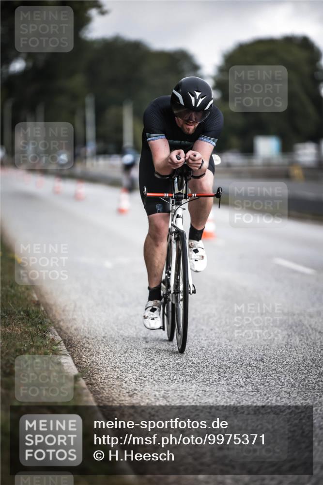 16.08.2026 - KN Förde Triathlon 2026 H.Heesch http://msf.ph/oto/9975371 16.08.2026 11:10:59 Radfahren 311, 316, 340, 394 meine-sportfotos.de