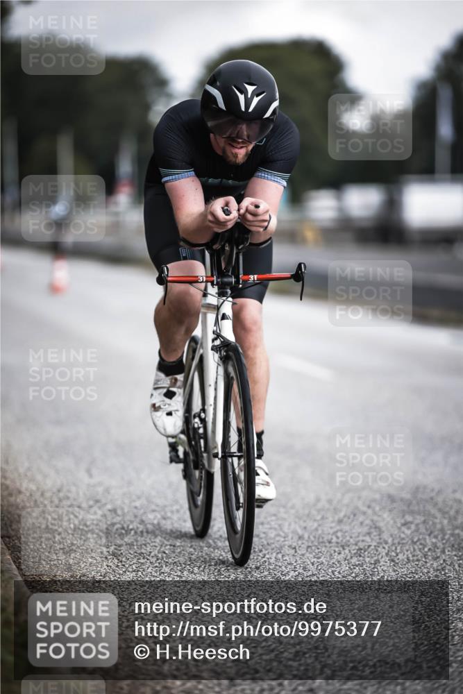 16.08.2026 - KN Förde Triathlon 2026 H.Heesch http://msf.ph/oto/9975377 16.08.2026 11:11:00 Radfahren 311, 316, 340, 394 meine-sportfotos.de