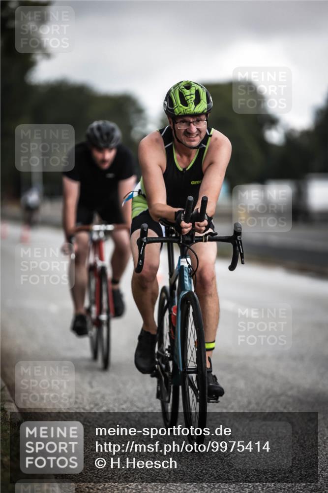 16.08.2026 - KN Förde Triathlon 2026 H.Heesch http://msf.ph/oto/9975414 16.08.2026 11:11:16 Radfahren 314, 317, 342, 352, 365, 372, 386, 430 meine-sportfotos.de