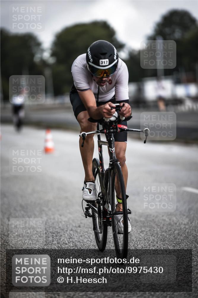 16.08.2026 - KN Förde Triathlon 2026 H.Heesch http://msf.ph/oto/9975430 16.08.2026 11:11:22 Radfahren 317, 353, 409, 430 meine-sportfotos.de