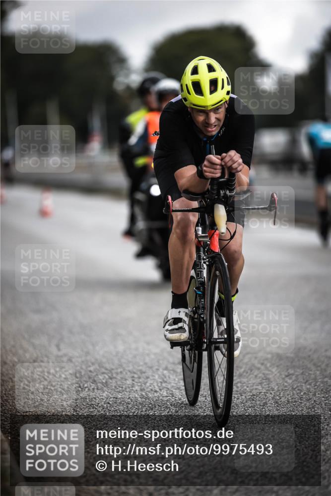 16.08.2026 - KN Förde Triathlon 2026 H.Heesch http://msf.ph/oto/9975493 16.08.2026 11:11:40 Radfahren 221, 324, 336, 401, 441 meine-sportfotos.de