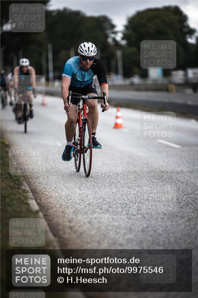 16.08.2026 - KN Förde Triathlon 2026 H.Heesch http://msf.ph/oto/9975546 16.08.2026 11:11:58 Radfahren 337, 369, 370, 373, 377, 389, 397 meine-sportfotos.de