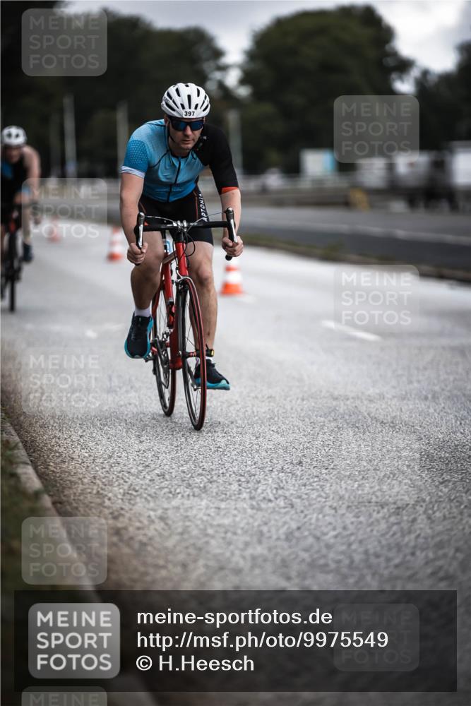 16.08.2026 - KN Förde Triathlon 2026 H.Heesch http://msf.ph/oto/9975549 16.08.2026 11:11:58 Radfahren 337, 369, 370, 373, 377, 389, 397 meine-sportfotos.de