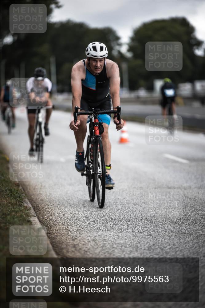 16.08.2026 - KN Förde Triathlon 2026 H.Heesch http://msf.ph/oto/9975563 16.08.2026 11:12:00 Radfahren 337, 357, 369, 370, 389, 393, 397 meine-sportfotos.de