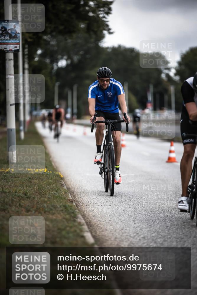 16.08.2026 - KN Förde Triathlon 2026 H.Heesch http://msf.ph/oto/9975674 16.08.2026 11:12:31 Radfahren 310, 364, 374, 392 meine-sportfotos.de