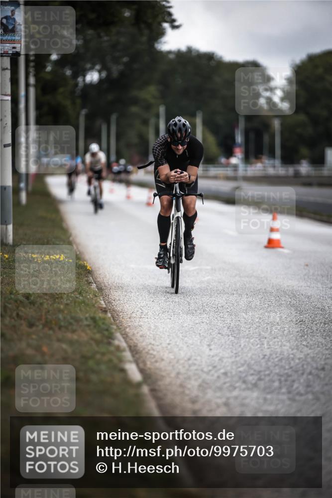 16.08.2026 - KN Förde Triathlon 2026 H.Heesch http://msf.ph/oto/9975703 16.08.2026 11:12:38 Radfahren 323, 325, 374, 407, 412 meine-sportfotos.de