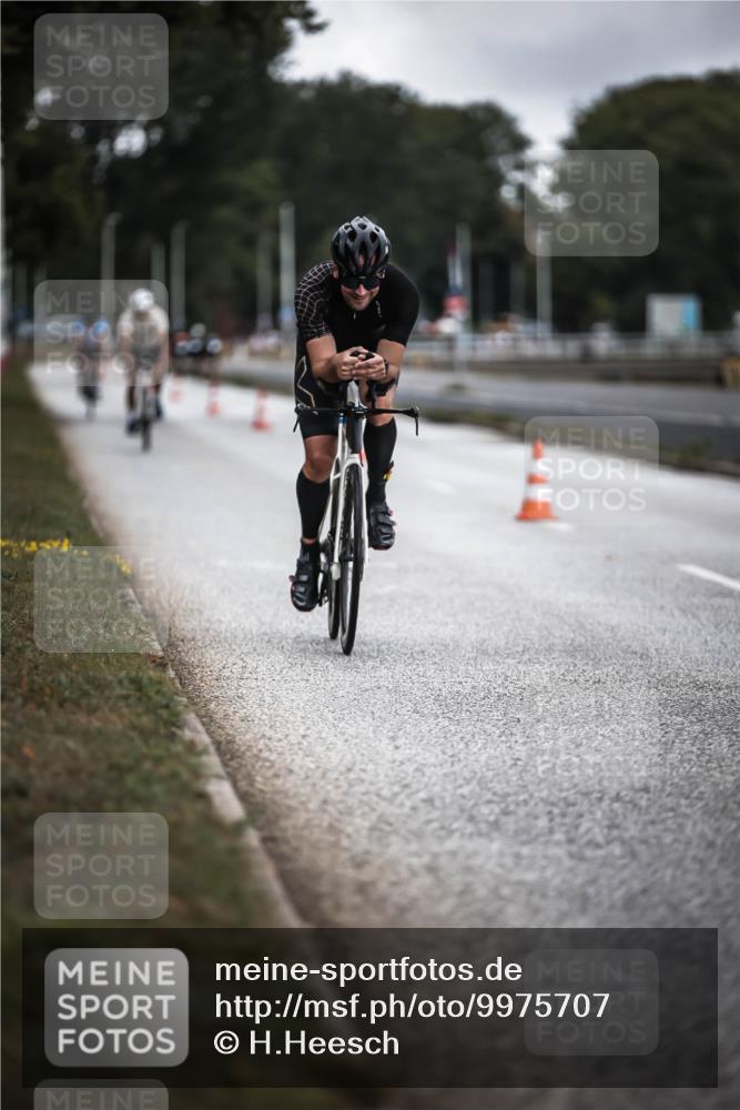 16.08.2026 - KN Förde Triathlon 2026 H.Heesch http://msf.ph/oto/9975707 16.08.2026 11:12:39 Radfahren 323, 325, 374, 395, 407, 412 meine-sportfotos.de