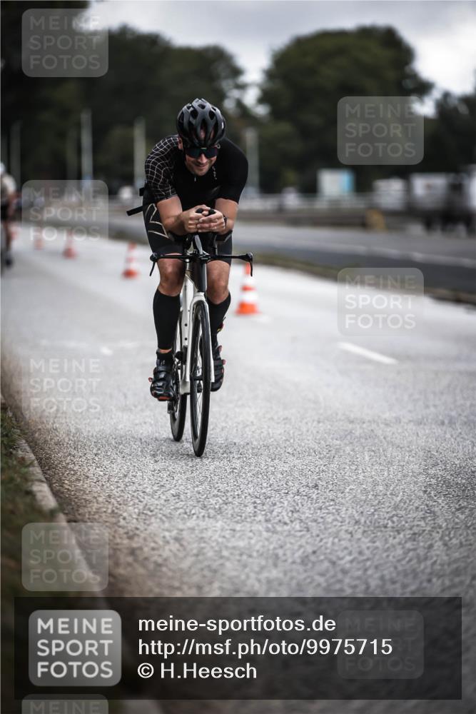 16.08.2026 - KN Förde Triathlon 2026 H.Heesch http://msf.ph/oto/9975715 16.08.2026 11:12:39 Radfahren 323, 325, 374, 395, 407, 412 meine-sportfotos.de