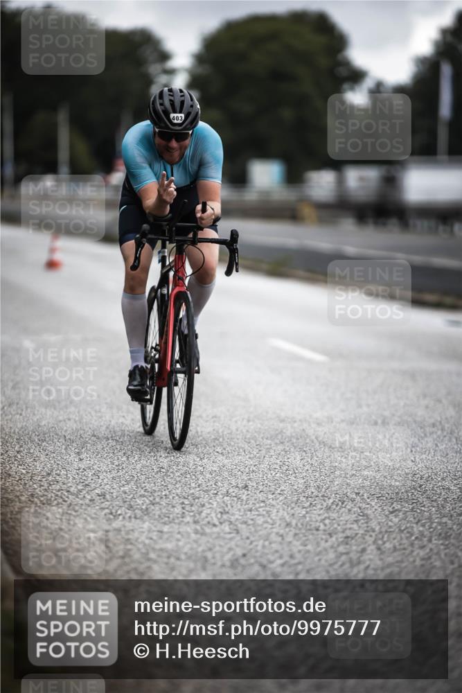 16.08.2026 - KN Förde Triathlon 2026 H.Heesch http://msf.ph/oto/9975777 16.08.2026 11:13:13 Radfahren 329, 379, 403, 422 meine-sportfotos.de